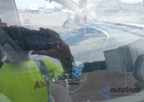 2019 Chevrolet Colorado Z71 from USA, damaged, VIN 1GCGTDEN9K1229128